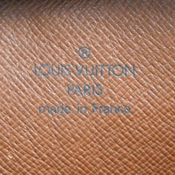 LOUIS VUITTON Amazon Crossbody Shoulder Bag Monogram Leather - Picture 8 of 16